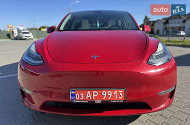 Внедорожник / Кроссовер Tesla Model Y 2020 в Киеве