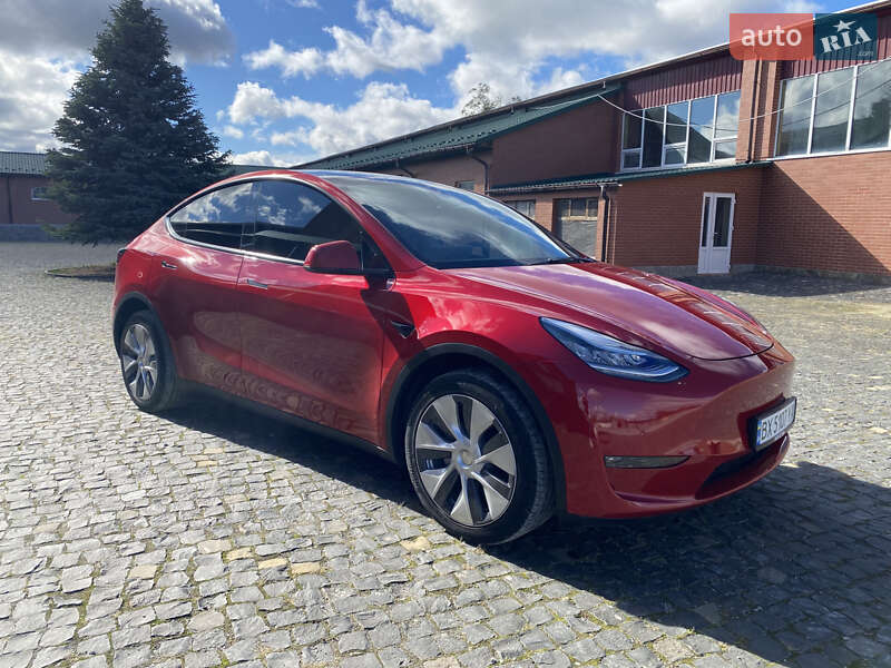 Позашляховик / Кросовер Tesla Model Y 2022 в Дунаївцях фото 12 Позашляховик / Кросовер Tesla Model Y 2022 в Дунаївцях