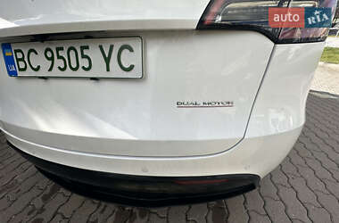Позашляховик / Кросовер Tesla Model Y 2022 в  фото 9 Позашляховик / Кросовер Tesla Model Y 2022 в