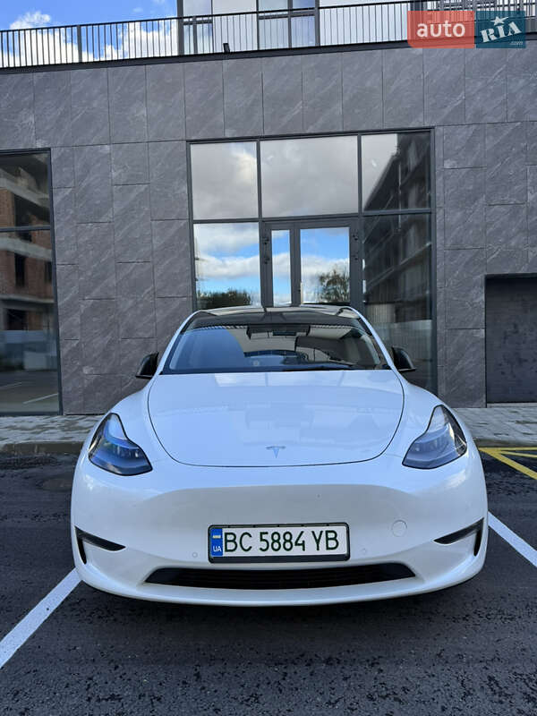 Позашляховик / Кросовер Tesla Model Y 2021 в Львові фото 2 Позашляховик / Кросовер Tesla Model Y 2021 в Львові