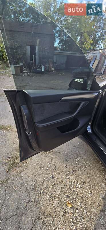 Внедорожник / Кроссовер Tesla Model Y 2022 в Запорожье фото 12 Внедорожник / Кроссовер Tesla Model Y 2022 в Запорожье