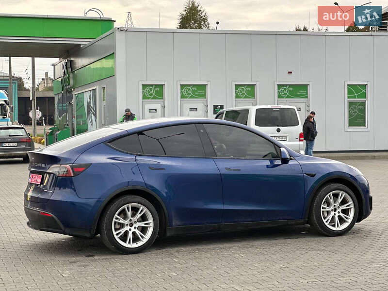 Внедорожник / Кроссовер Tesla Model Y 2020 в Луцке