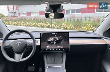 Внедорожник / Кроссовер Tesla Model Y 2023 в 