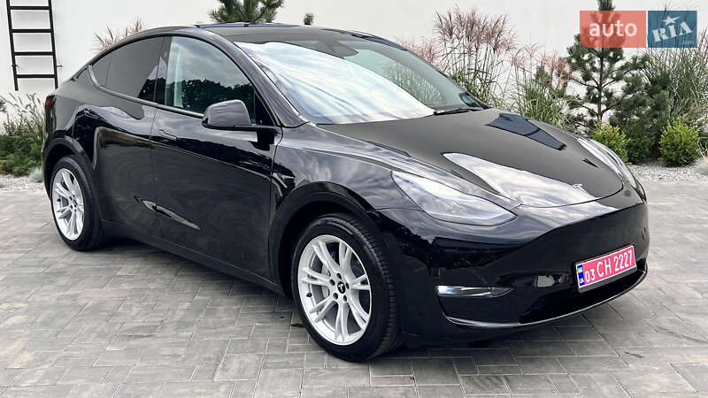 Внедорожник / Кроссовер Tesla Model Y 2023 в Луцке