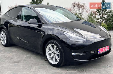 Внедорожник / Кроссовер Tesla Model Y 2023 в 