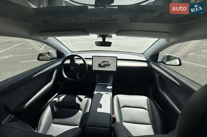 Позашляховик / Кросовер Tesla Model Y 2023 в Києві