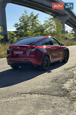 Внедорожник / Кроссовер Tesla Model Y 2024 в 