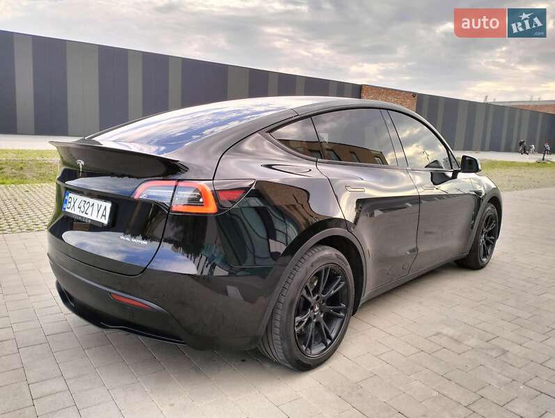 Позашляховик / Кросовер Tesla Model Y 2022 в Хмельницькому фото 8 Позашляховик / Кросовер Tesla Model Y 2022 в Хмельницькому