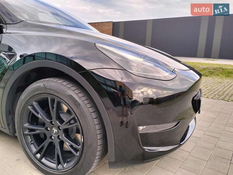 Позашляховик / Кросовер Tesla Model Y 2022 в Хмельницькому фото 21 Позашляховик / Кросовер Tesla Model Y 2022 в Хмельницькому