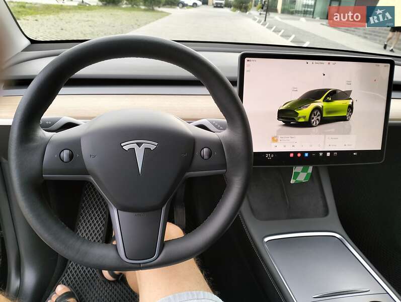 Позашляховик / Кросовер Tesla Model Y 2022 в Хмельницькому фото 44 Позашляховик / Кросовер Tesla Model Y 2022 в Хмельницькому