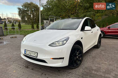 Внедорожник / Кроссовер Tesla Model Y 2023 в Львове