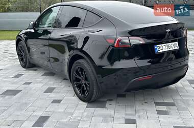 Внедорожник / Кроссовер Tesla Model Y 2024 в 