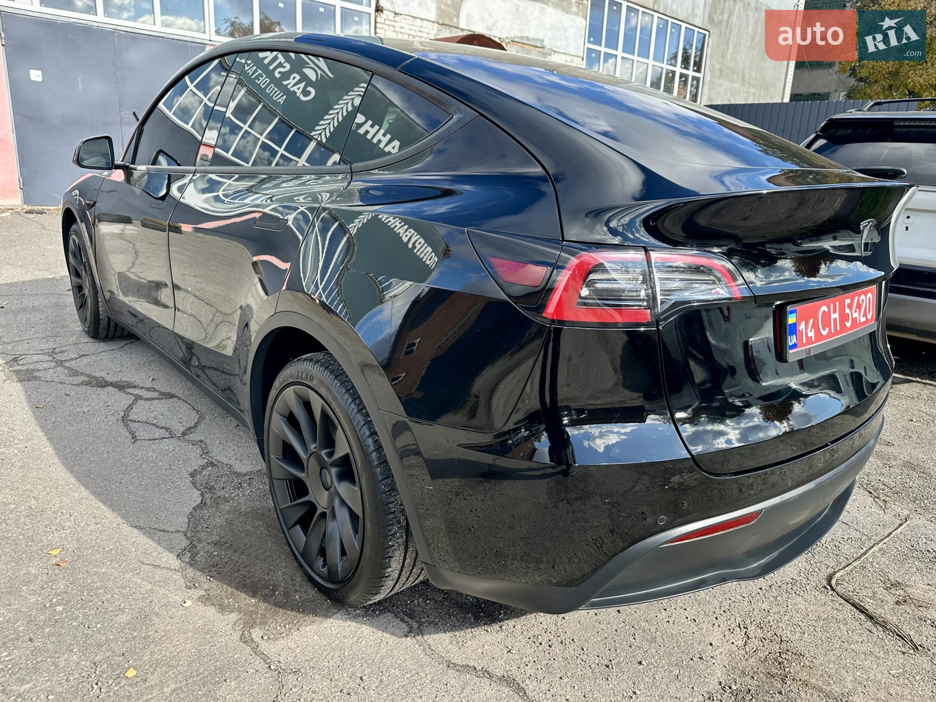 2022 Tesla Model Y - мініатюра 8