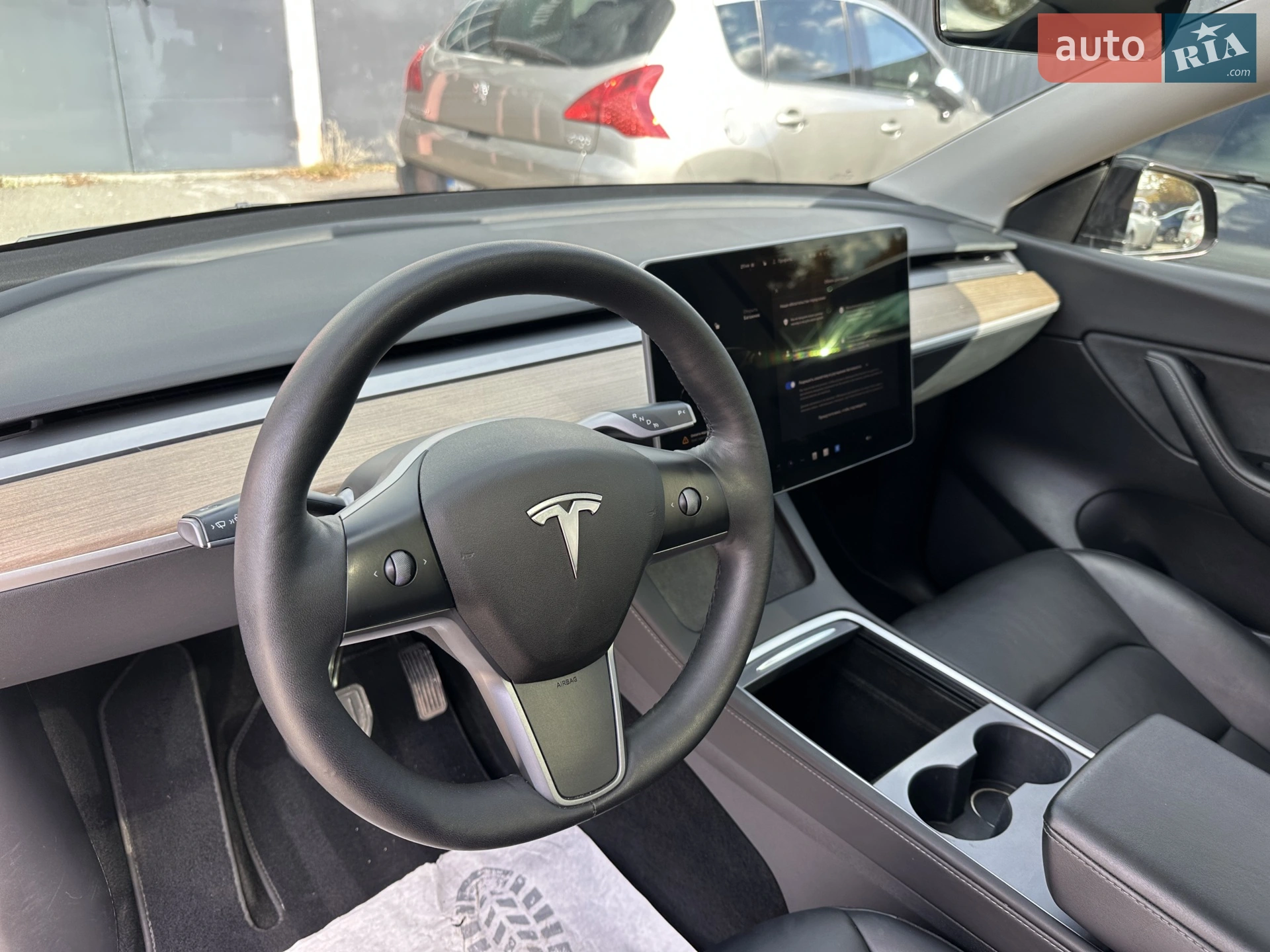 2022 Tesla Model Y - мініатюра 9