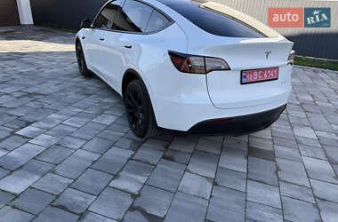 Внедорожник / Кроссовер Tesla Model Y 2023 в 