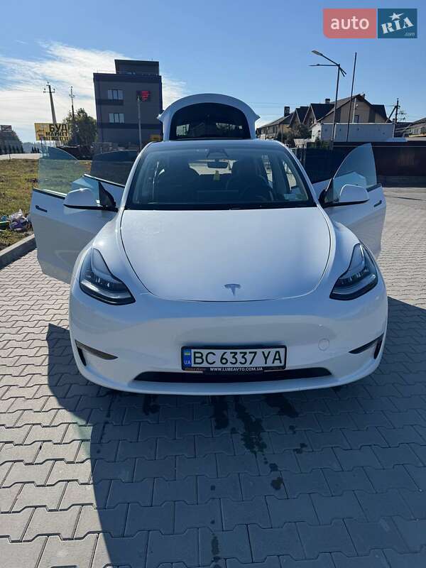 Внедорожник / Кроссовер Tesla Model Y 2022 в Львове фото 6 Внедорожник / Кроссовер Tesla Model Y 2022 в Львове