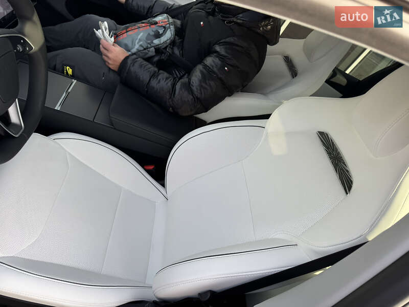 Внедорожник / Кроссовер Tesla Model Y 2025 в Ровно фото 22 Внедорожник / Кроссовер Tesla Model Y 2025 в Ровно