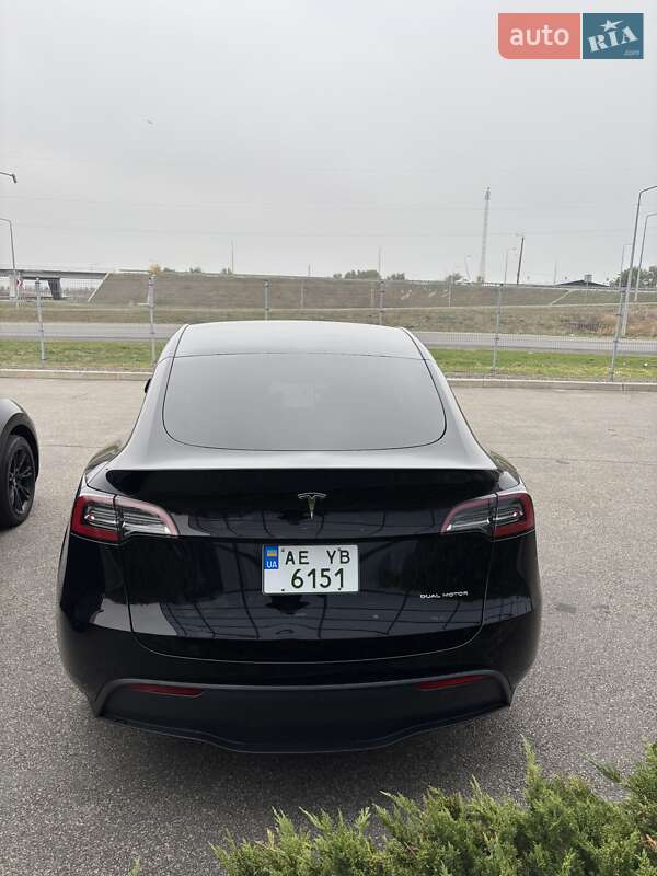 Внедорожник / Кроссовер Tesla Model Y 2022 в Днепре