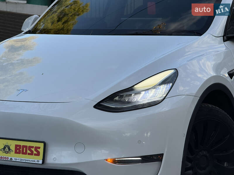 Внедорожник / Кроссовер Tesla Model Y 2021 в Николаеве