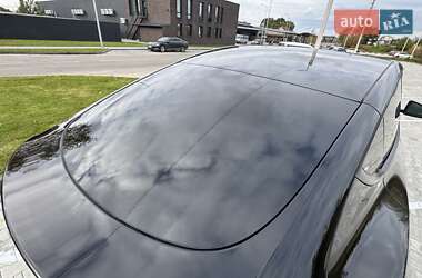 Позашляховик / Кросовер Tesla Model Y 2024 в  фото 19 Позашляховик / Кросовер Tesla Model Y 2024 в