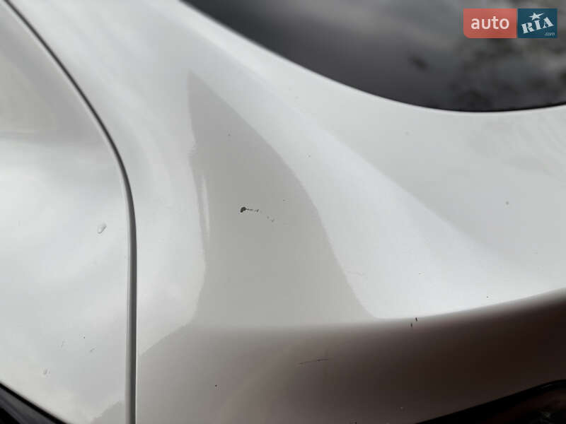 Позашляховик / Кросовер Tesla Model Y 2023 в Новояворівську