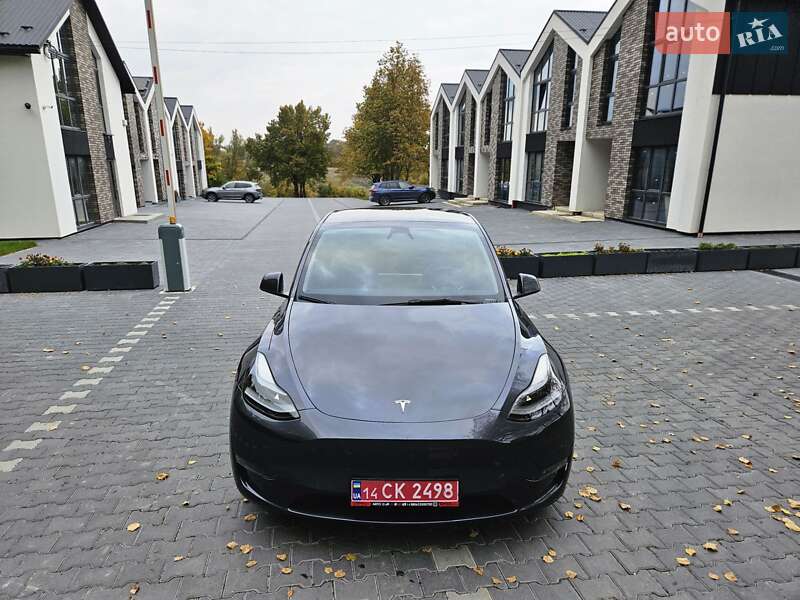 Позашляховик / Кросовер Tesla Model Y 2023 в Тернополі