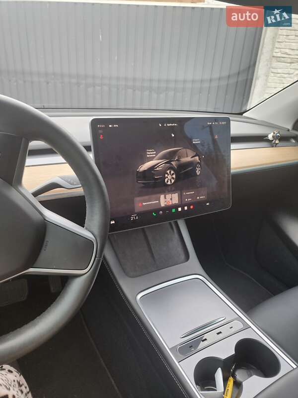 Позашляховик / Кросовер Tesla Model Y 2022 в Києві