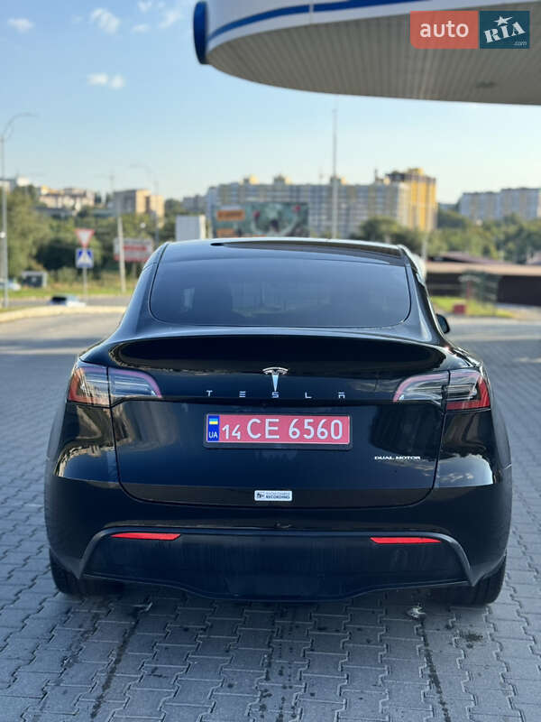 Позашляховик / Кросовер Tesla Model Y 2023 в Хмельницькому