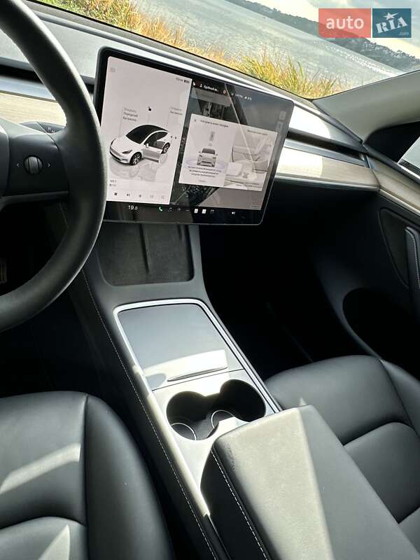 Позашляховик / Кросовер Tesla Model Y 2023 в Тернополі фото 33 Позашляховик / Кросовер Tesla Model Y 2023 в Тернополі