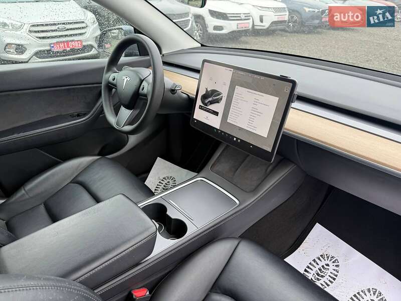 Позашляховик / Кросовер Tesla Model Y 2021 в Луцьку фото 8 Позашляховик / Кросовер Tesla Model Y 2021 в Луцьку