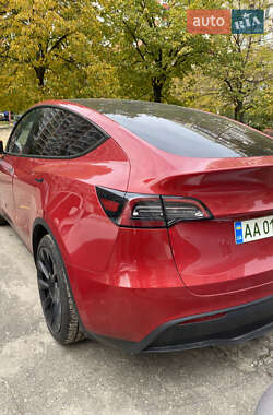 Внедорожник / Кроссовер Tesla Model Y 2023 в 