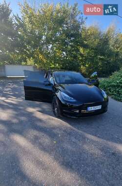 Внедорожник / Кроссовер Tesla Model Y 2021 в 