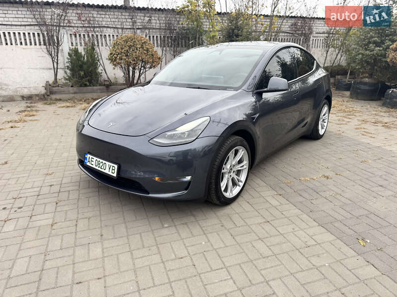Внедорожник / Кроссовер Tesla Model Y 2023 в 