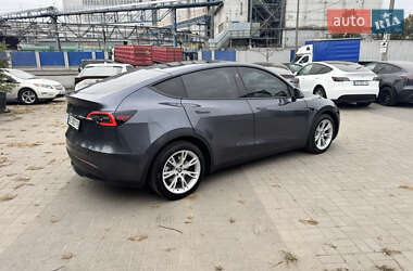 Внедорожник / Кроссовер Tesla Model Y 2023 в 
