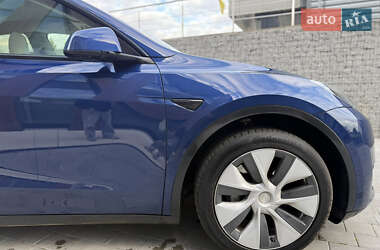 Внедорожник / Кроссовер Tesla Model Y 2021 в 