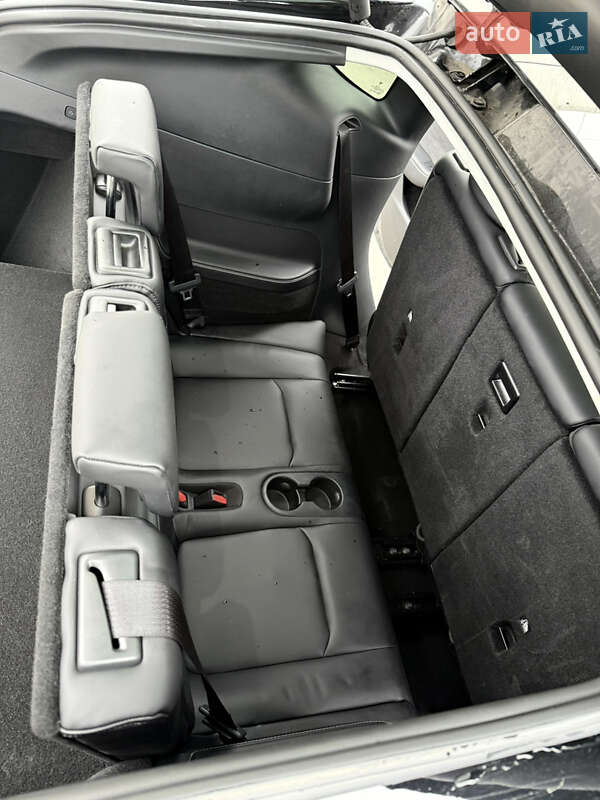 Внедорожник / Кроссовер Tesla Model Y 2024 в Киеве