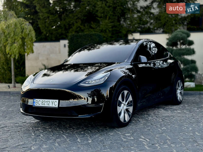 Позашляховик / Кросовер Tesla Model Y 2020 в 