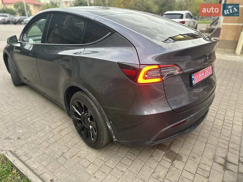 Позашляховик / Кросовер Tesla Model Y 2020 в Рівному