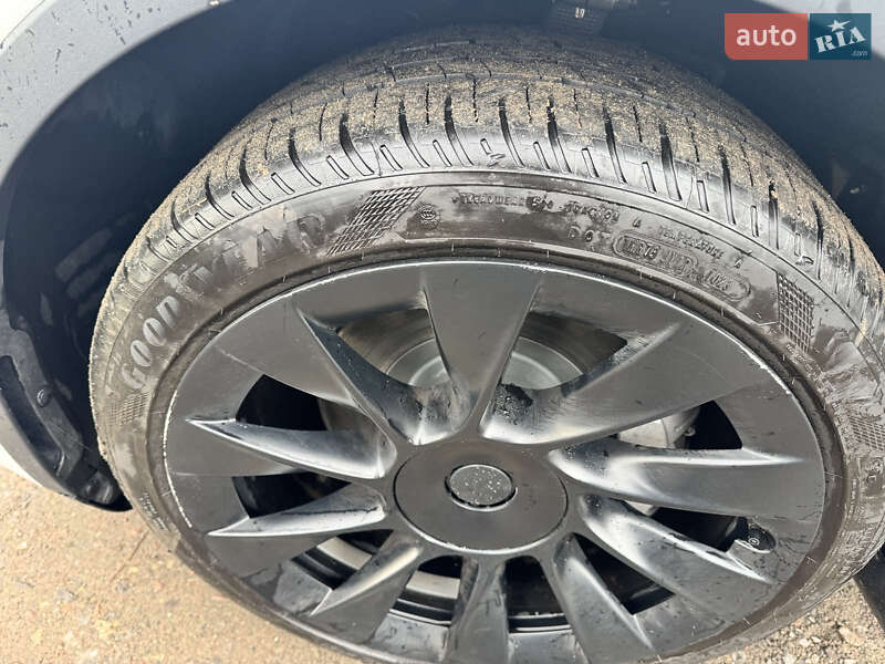 Внедорожник / Кроссовер Tesla Model Y 2023 в Ровно фото 21 Внедорожник / Кроссовер Tesla Model Y 2023 в Ровно
