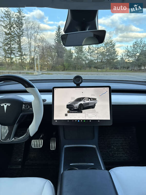 Позашляховик / Кросовер Tesla Model Y 2022 в Львові