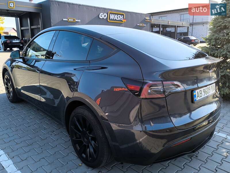 Позашляховик / Кросовер Tesla Model Y 2024 в Вінниці фото 6 Позашляховик / Кросовер Tesla Model Y 2024 в Вінниці