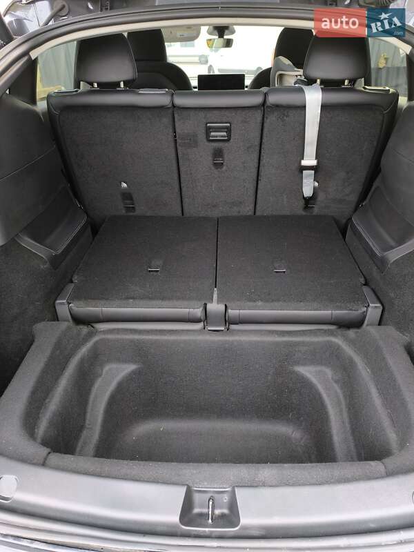 Позашляховик / Кросовер Tesla Model Y 2024 в Вінниці фото 22 Позашляховик / Кросовер Tesla Model Y 2024 в Вінниці