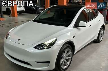 Позашляховик / Кросовер Tesla Model Y 2024 в Новоселиці