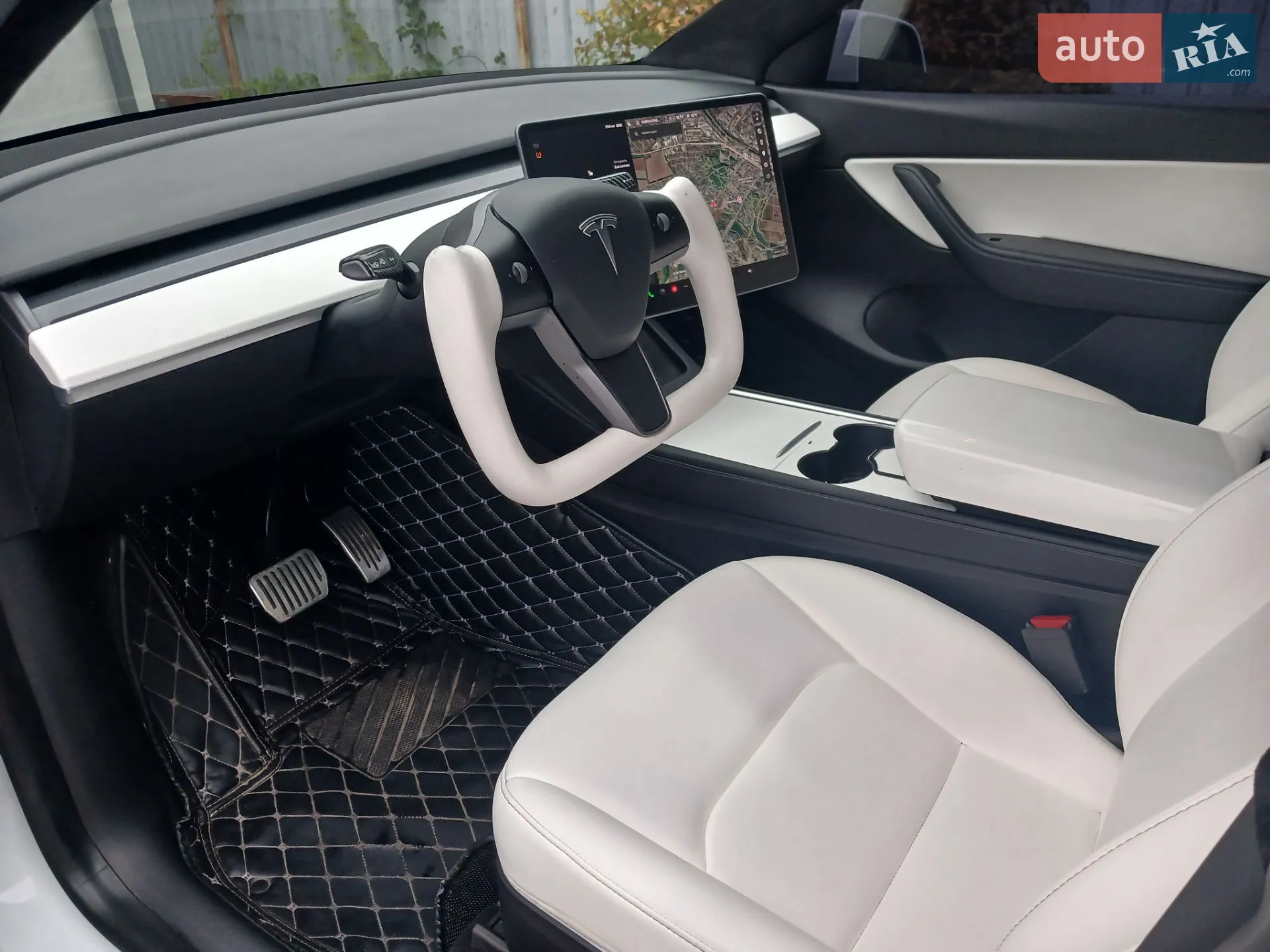 2021 Tesla Model Y - мініатюра 16