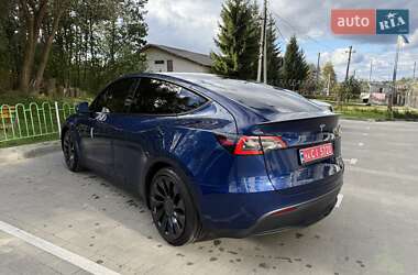 Позашляховик / Кросовер Tesla Model Y 2021 в 