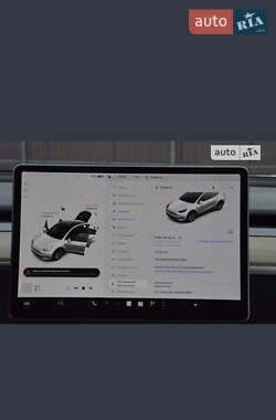 Позашляховик / Кросовер Tesla Model Y 2022 в 