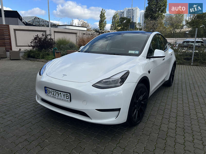 Внедорожник / Кроссовер Tesla Model Y 2023 в Одессе