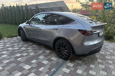Внедорожник / Кроссовер Tesla Model Y 2024 в 