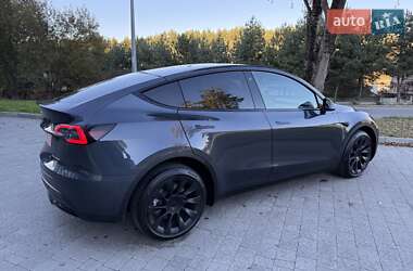 Внедорожник / Кроссовер Tesla Model Y 2022 в 