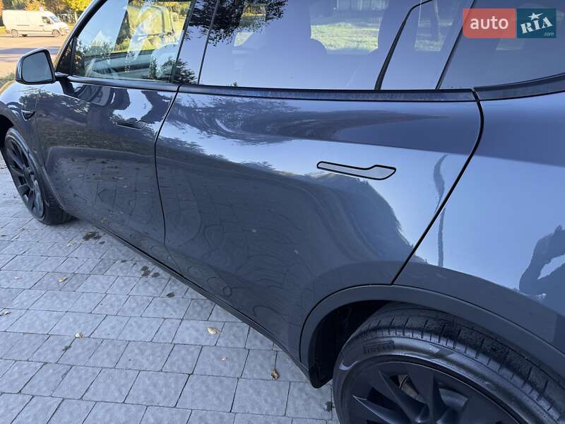Позашляховик / Кросовер Tesla Model Y 2022 в Львові фото 23 Позашляховик / Кросовер Tesla Model Y 2022 в Львові